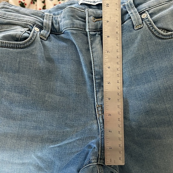 Tommy Bahama Skinny Jeans size 8 - Picture 7 of 8